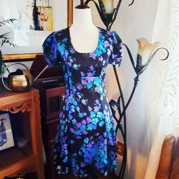 Vintage 70s Floral Puff Sleeve Babydoll Mini Dress - Picture 3 of 5